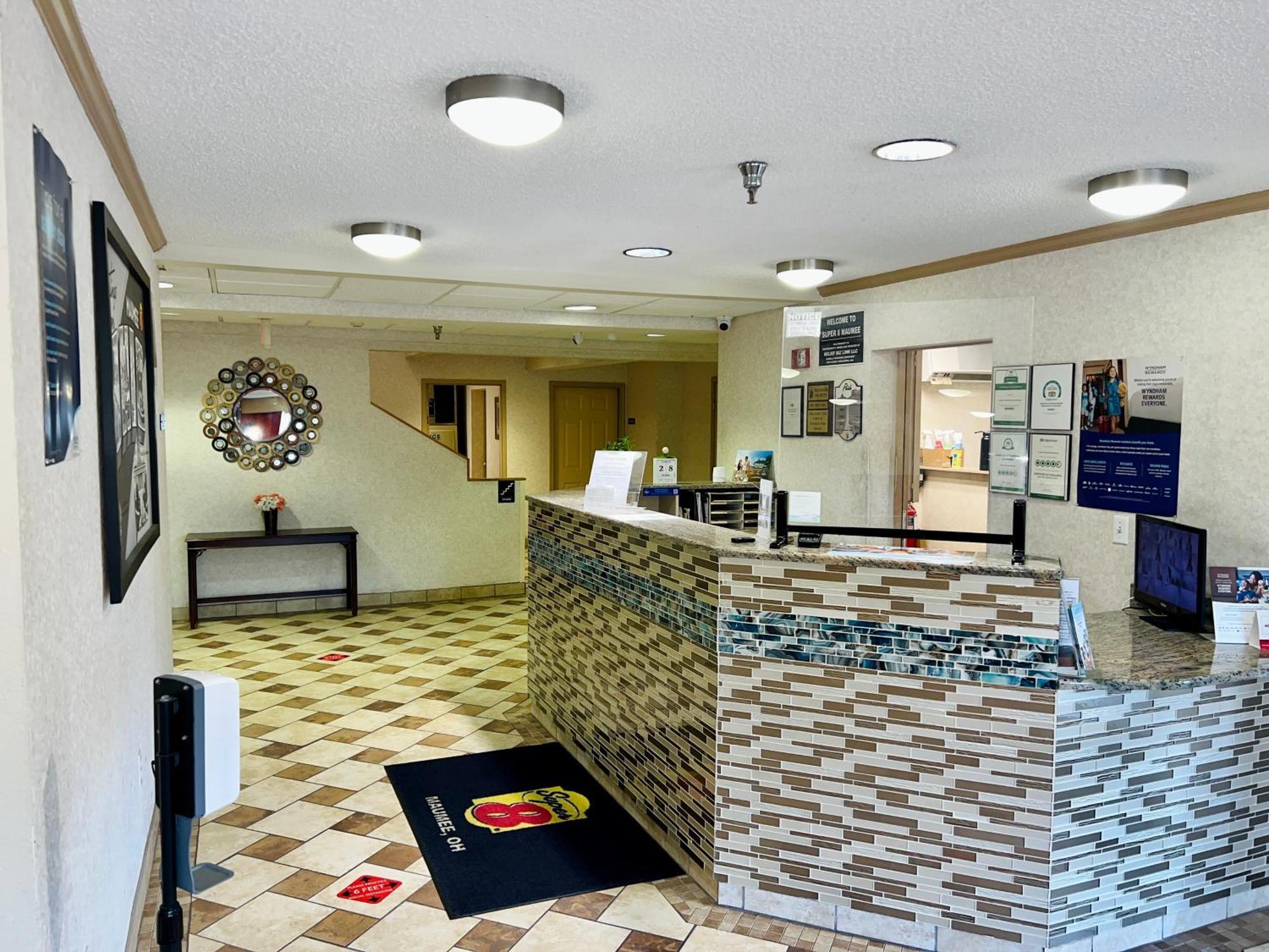 Motel Super 8 By Wyndham Maumee Perrysburg Toledo Area Exterior foto